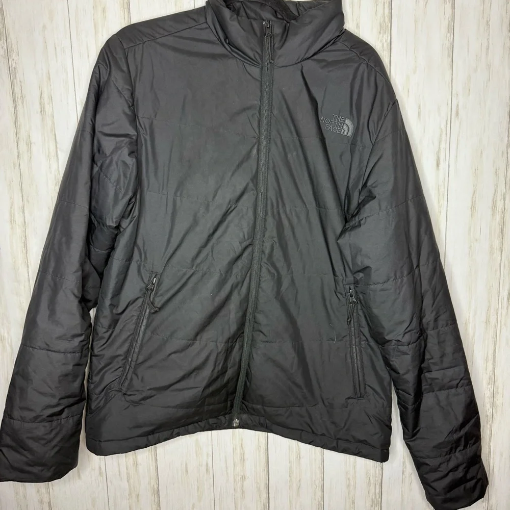 The North Face Men's Down Filled Black Puffer Jacket Medium